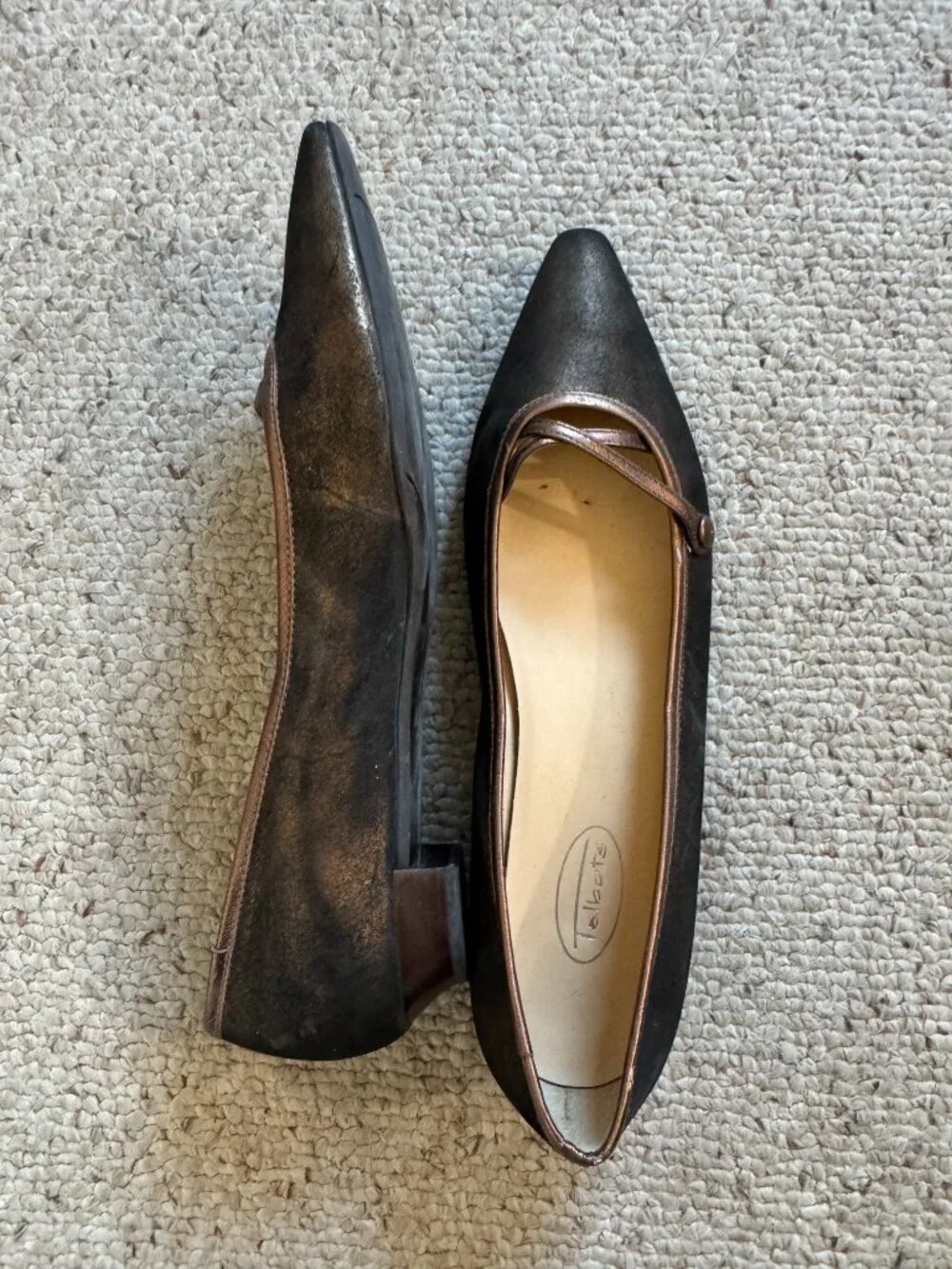 Talbots Bronze Flats Criss Cross Toe Sz 9.5 B
